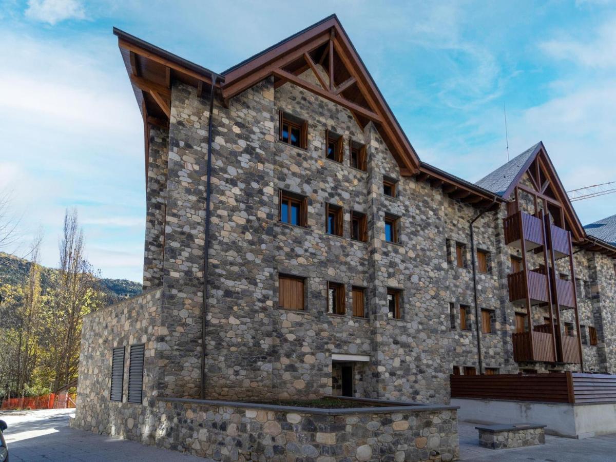 Belvilla By Oyo Nice Apartment In Benasque Exterior photo